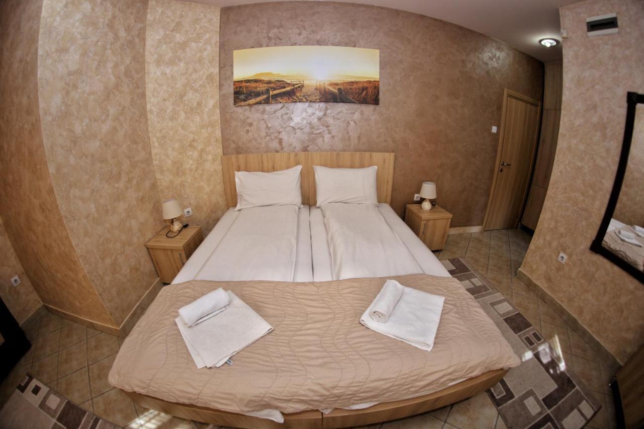 Apartmani Zecevic Nikšić Dış mekan fotoğraf
