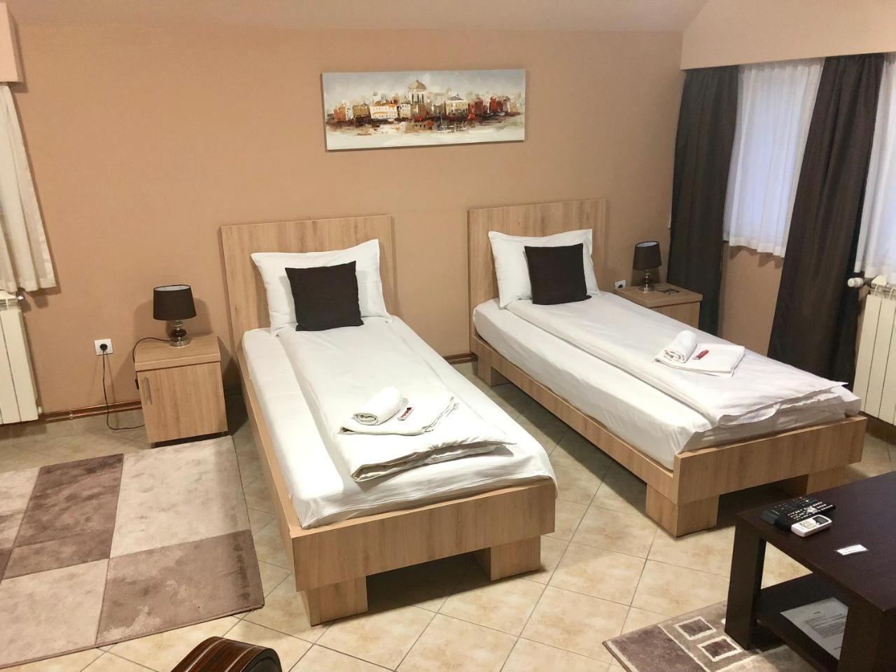 Apartmani Zecevic Nikšić Dış mekan fotoğraf