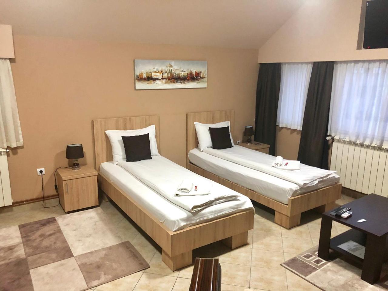 Apartmani Zecevic Nikšić Dış mekan fotoğraf